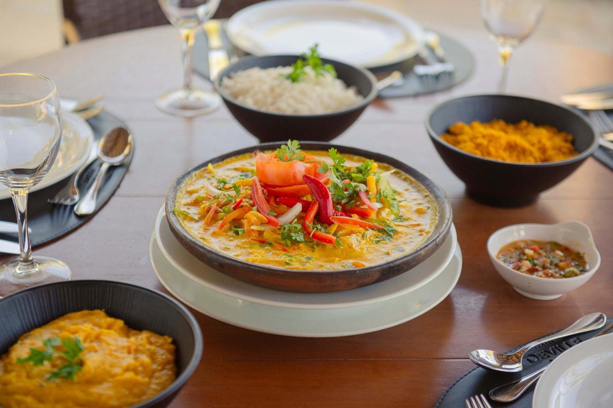 ホテル デヴィレ プライム サルバドール エクステリア 写真 Indian cuisine