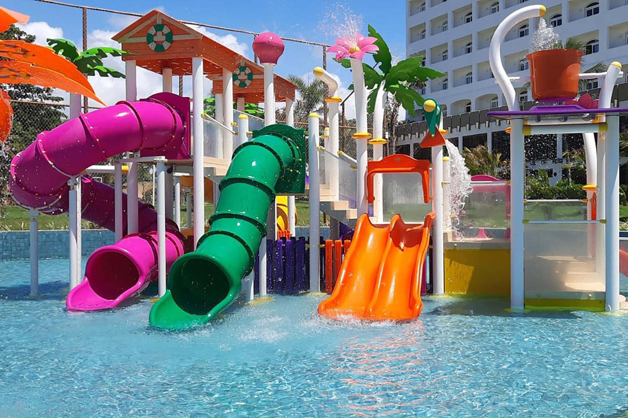 ホテル デヴィレ プライム サルバドール エクステリア 写真 Water park