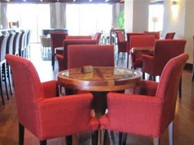 ホテル デヴィレ プライム サルバドール エクステリア 写真 The interior of the restaurant